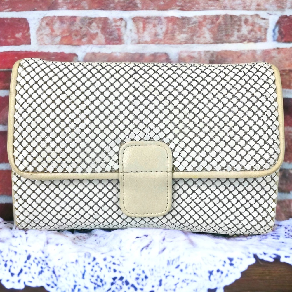 Vintage Whiting and Davis White Alumesh  Flap Clutch